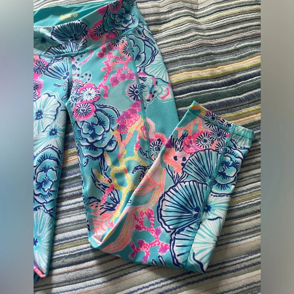 Lilly Pulitzer Luxletic Leggings - Picture 6 of 12